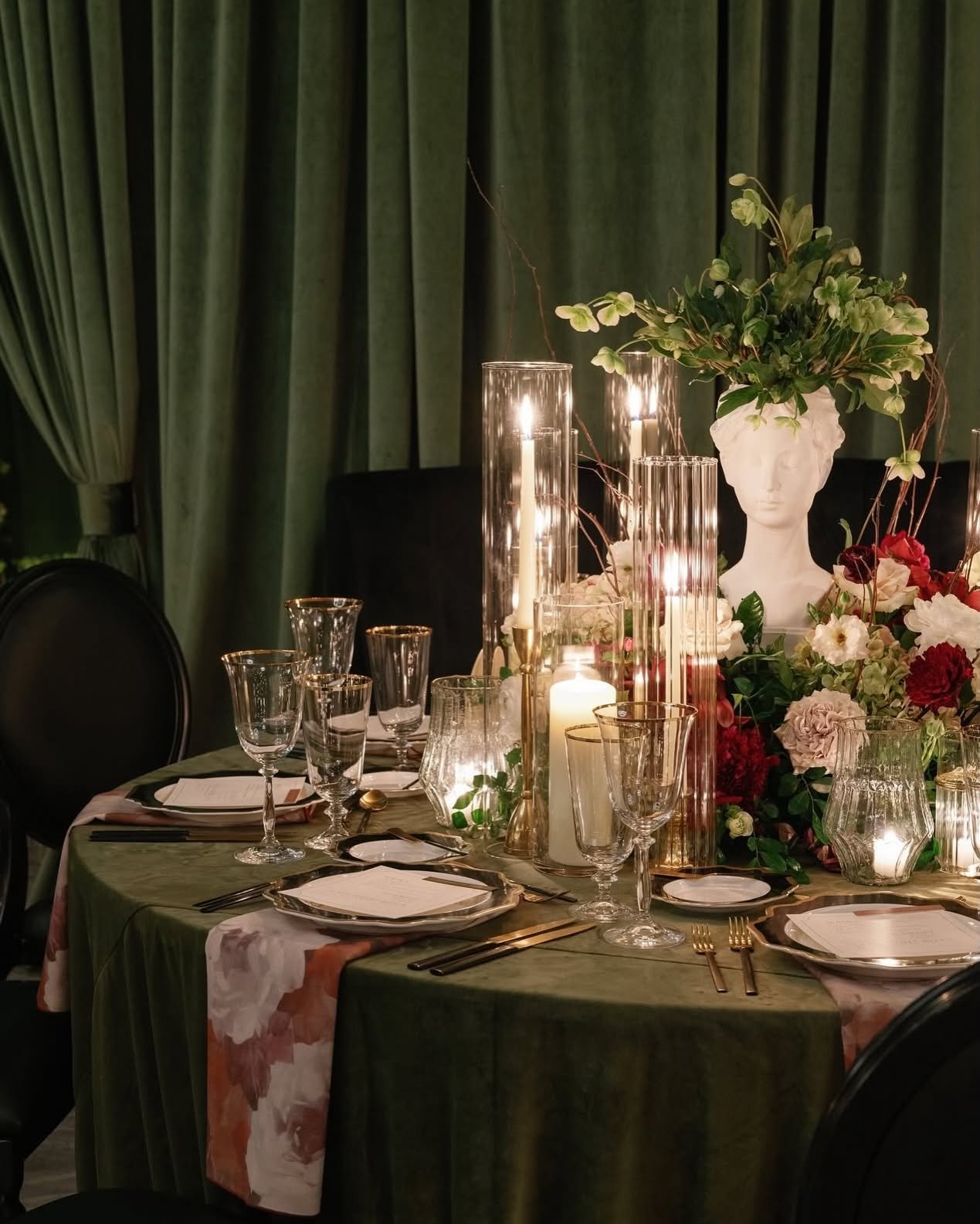 Luxury Wedding Tablescape with Floral Centerpiece